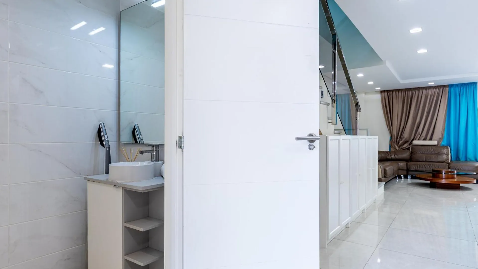 Вилла Townhouse In Fanabe Area Адехе 0*,  Испания